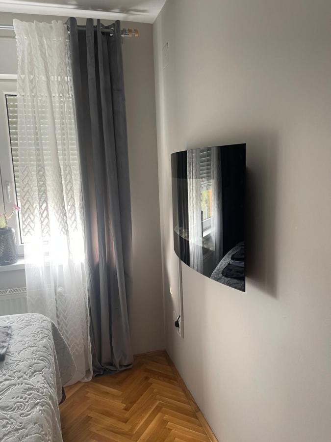 Lea-Lux Apartment Čačak Buitenkant foto